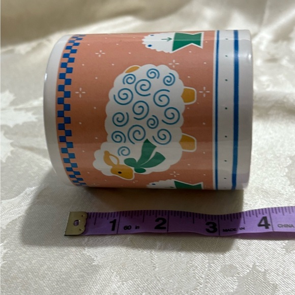 Vintage Charming Sheep and Rabbit Mug - Orange and White - Picture 6 of 7